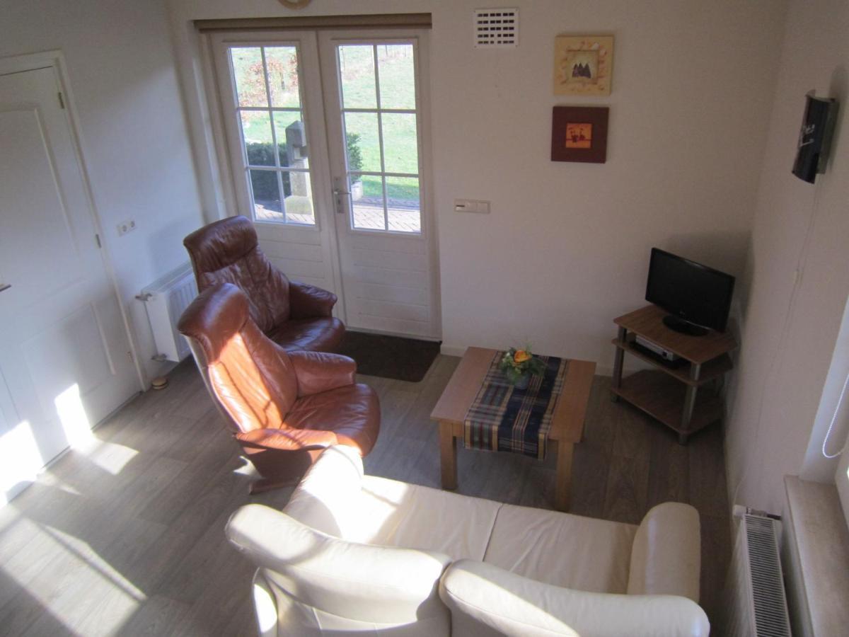 Rural Holiday Home In Well With Garden Knikkerdorp ภายนอก รูปภาพ