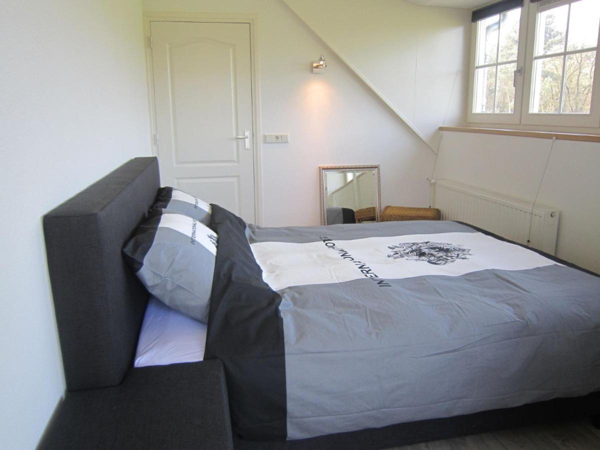 Rural Holiday Home In Well With Garden Knikkerdorp ภายนอก รูปภาพ